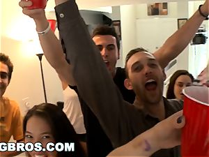 BANGBROS - How to throw a banging college party right