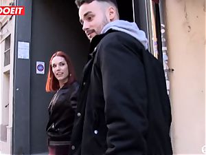 Spanish porn industry star tempts random dude into hookup on webcam